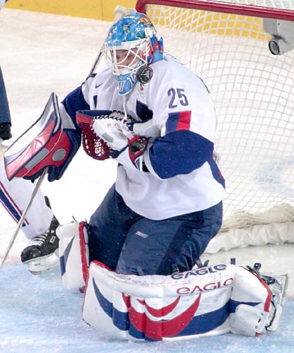 slovakia_goalie_2.jpg